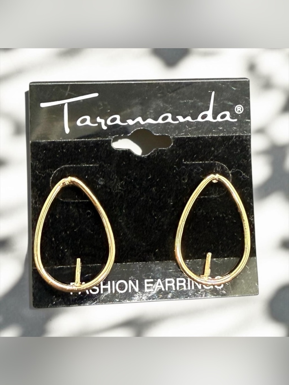 🏷️‼️5/$25🏷️‼️💛TARAMANDA💛Gold-Tone Teardrop Earrings/NIP